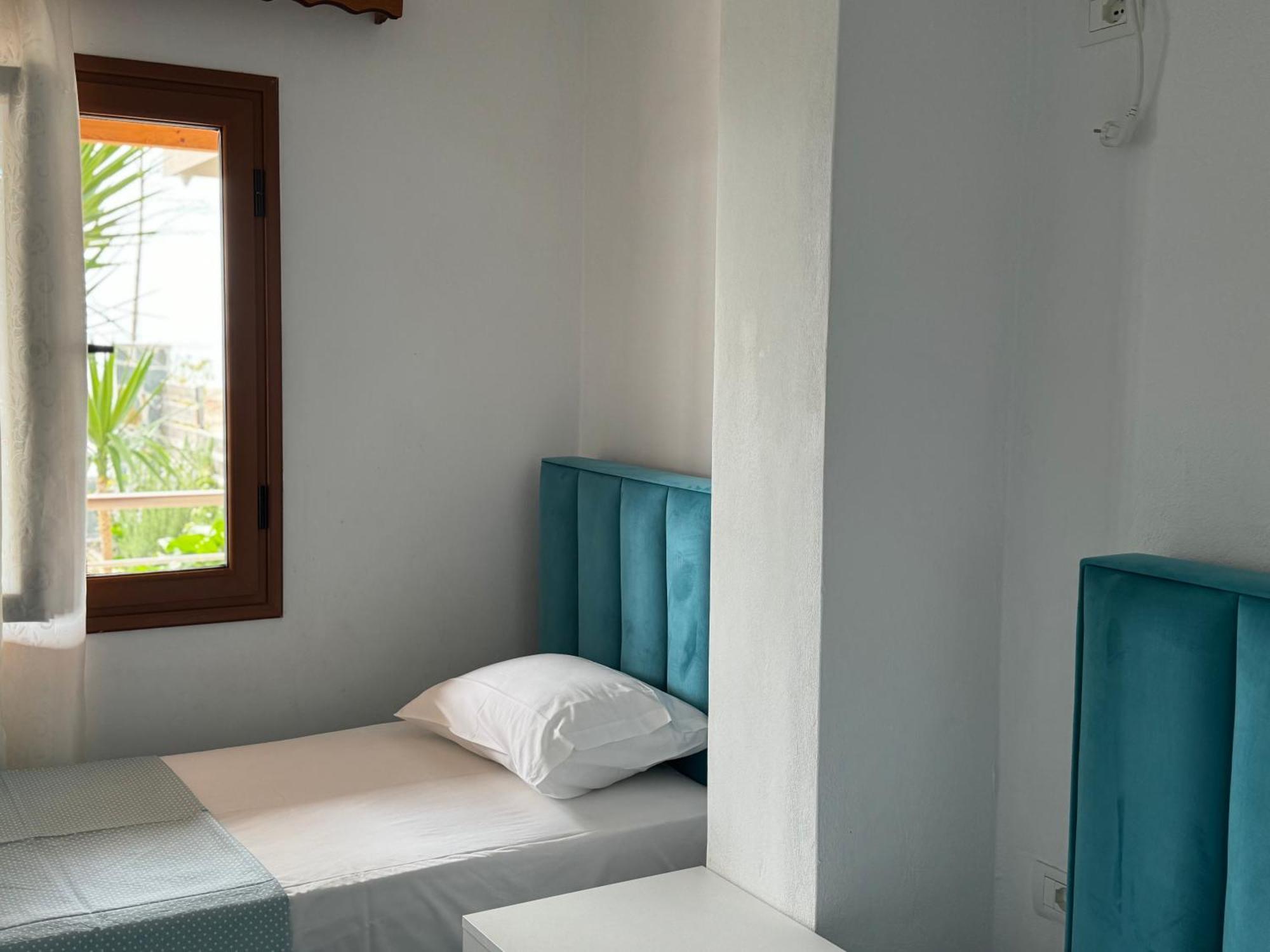 Ionian View B&B Himare Ngoại thất bức ảnh