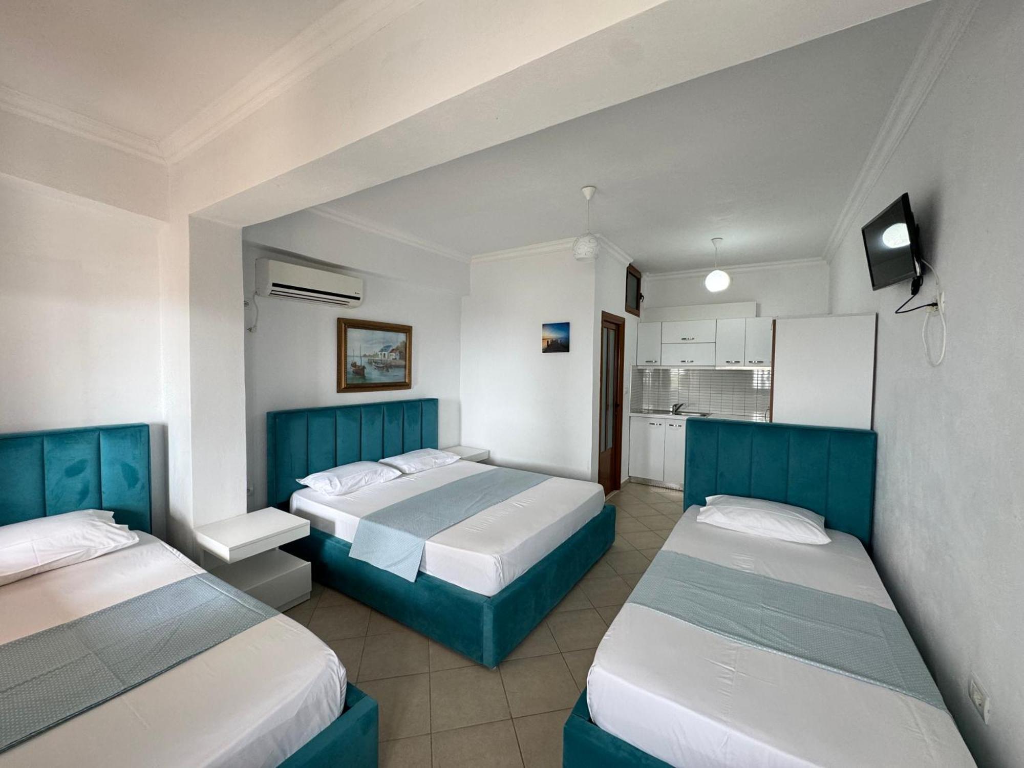 Ionian View B&B Himare Ngoại thất bức ảnh